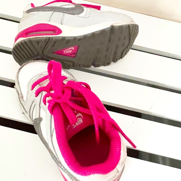 NIKE AIR MAX Command pink white sneakers tennis shoes EUC AWESOME size 7C - Picture 8 of 10